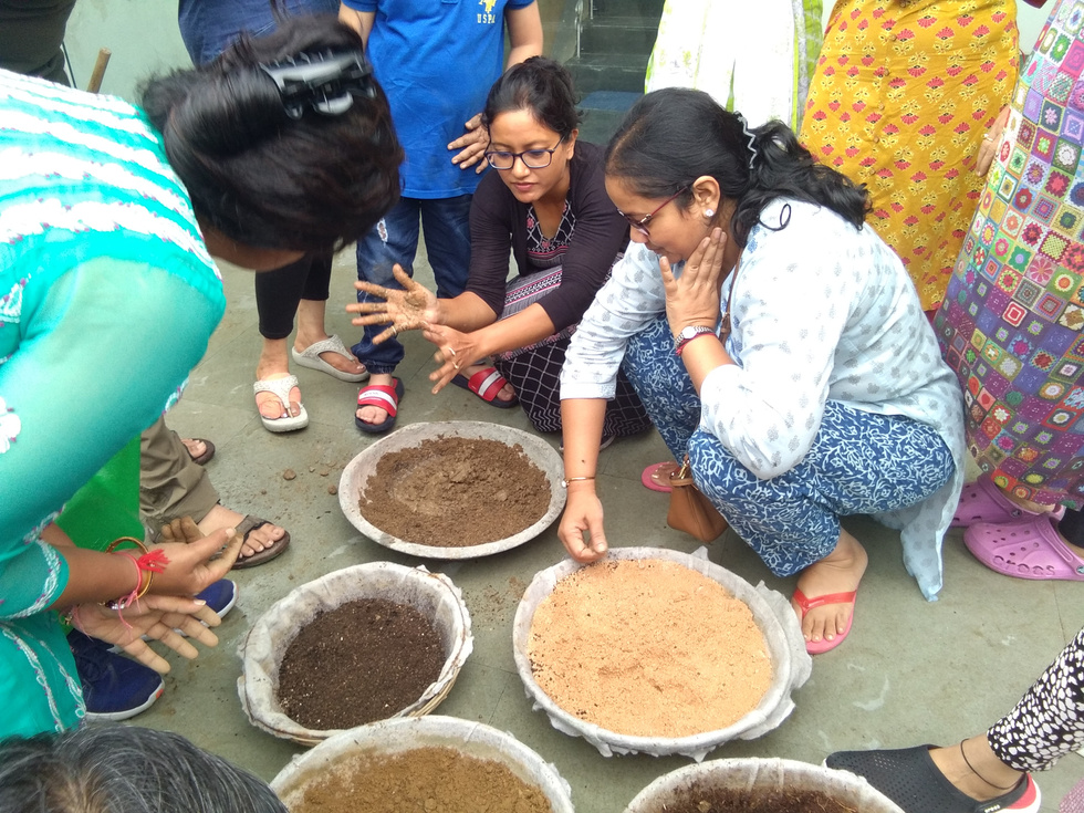 Serving food at a farm culinary event